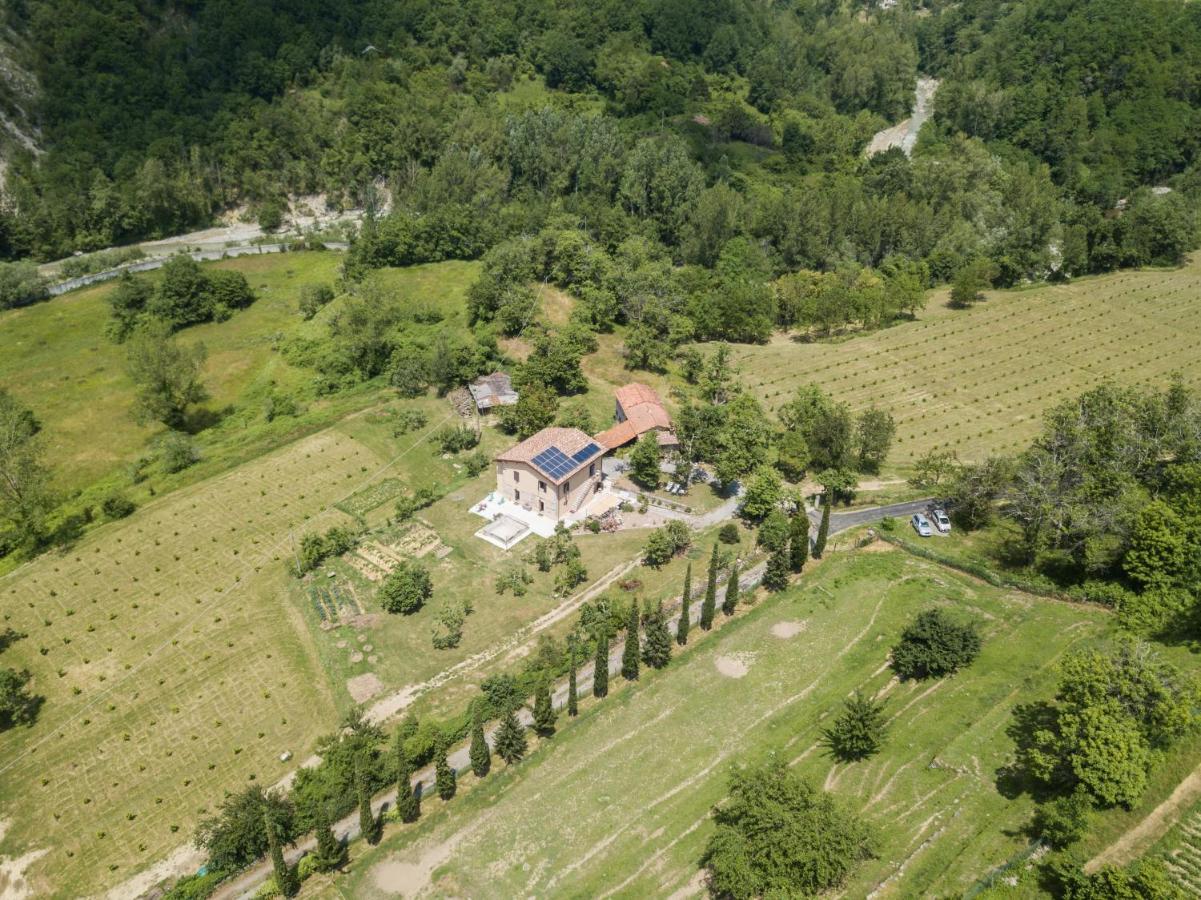 Podere Groppini Fivizzano Exterior photo